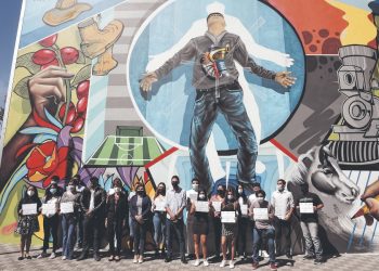 Jóvenes de San Juan Opico aprenden inglés gracias al Injuve