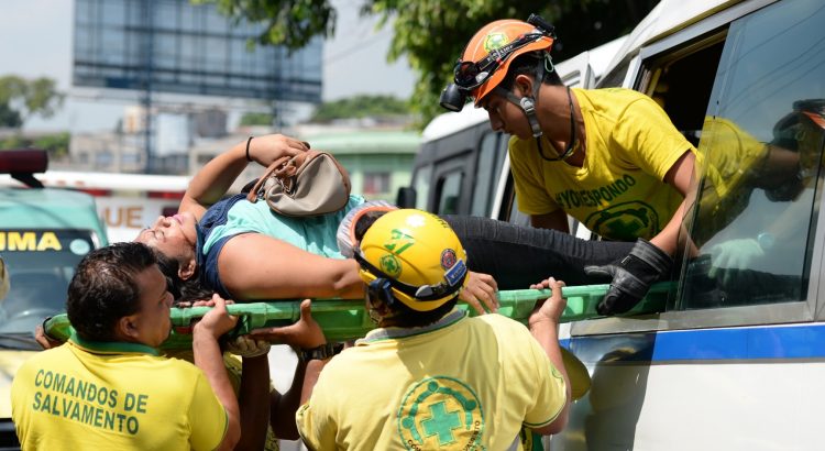 Cada 5 de diciembre, se celebra el Día Internacional de los Voluntarios. En un homenaje compartimos seis historias de voluntarios de Comandos de Salvamento El Salvador. Foto: Cortesía Comandos.