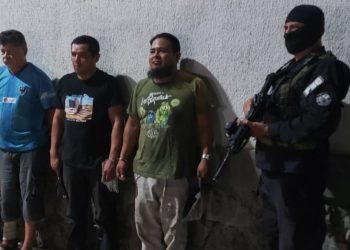 Hombres que robaron equipo tecnológico en centro escolar de Nejapa son enviados a prisión