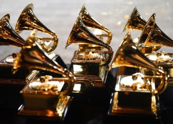 Posponen gala de los Grammy y Festival de Sundance será en línea por ómicron