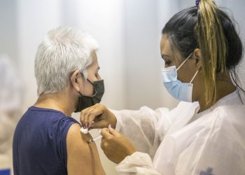 Brasil registra 175 muertes por COVID-19 en un día