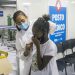 Los casos de coronavirus vuelven a dispararse en Brasil