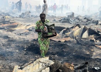 Sube a 200 el balance de muertos en ataques en Nigeria con miles de desplazados