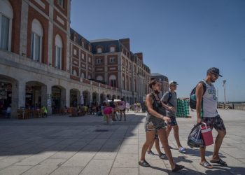 700, 000 usuarios sin luz por ola de calor en Buenos Aires y periferia
