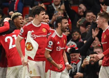 Con gol de último minuto, Rashford mete al Manchester United en puestos de Champions