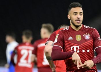 El líder Bayern Múnich golea 4-1 en su visita al Hertha Berlín