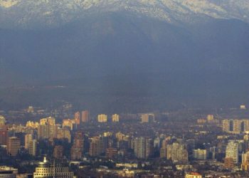 Un perro salva a un excursionista en una montaña croat
