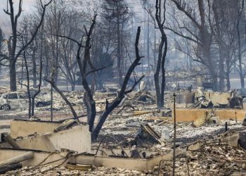 Tres desaparecidos por devastadores incendios en el centro de Estados Unidos