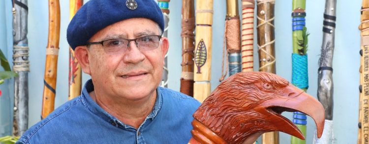 Alexander Campos

Escritor salvadoreño
báculos personalizados
