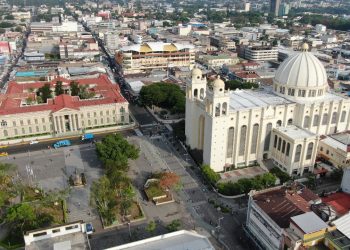 El Salvador con las condiciones para ser sede del «Wall Street de Centroamérica», según BCIE