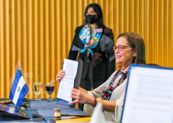 El país firma acuerdo con Irena para mayor innovación energética