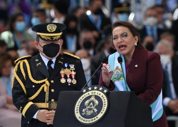 Presidenta de Honduras, Xiomara Castro, asegura que recibe un país en bancarrota
