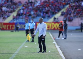 Jorge Rodríguez, técnico de FAS: «Águila supo manejar totalmente el partido»