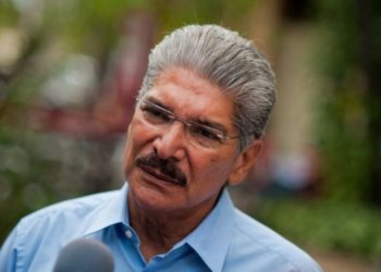 Fiscalía acusa a Norman Quijano por negociar con pandillas y pide que se le decrete detención