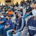 Mario Durán entrega paquetes escolares a trabajadores de la comuna capitalina