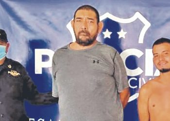 Acusados de matar a un hombre con machetes en San Vicente