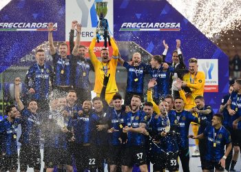 El Inter de Milán conquista la Supercopa de Italia, al doblegar sobre el cierre a la Juventus
