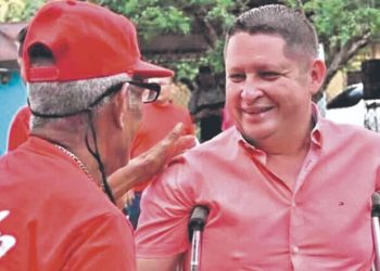 Exalcalde y concejal actual en Nahuizalco renuncia al FMLN