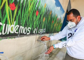ANDA verifica abastecimiento de agua potable en Santiago Texacuangos