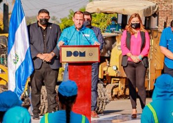 Dirección de Obras Municipales inicia Plan Nacional de Bacheo en Usulután