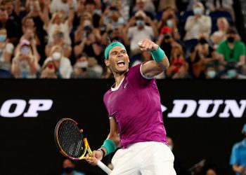 La campeona Osaka cae, Nadal vuelve a octavos y Alcaraz roza la épica