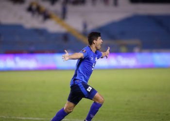 El Salvador gana por primera vez a Honduras de visita en eliminatoria y sigue vivo en el octogonal