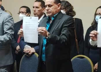 Afirman que planilla B fue manipulada por líder tricolor