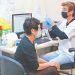 Expertos: ómicron es el virus de más rápida difusión en la historia