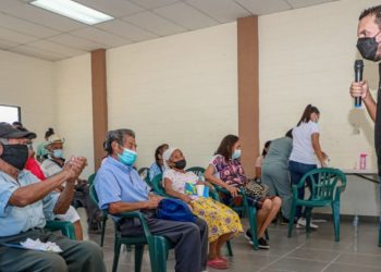 Alcaldía de Zaragoza realiza jornada de chequeos médicos gratuitos para adultos mayores