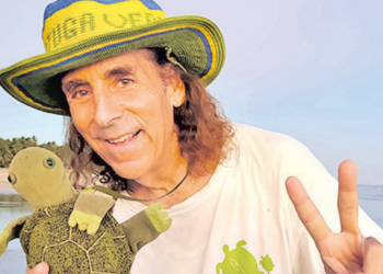 El estadounidense que protege la tortuga marina en Intipucá