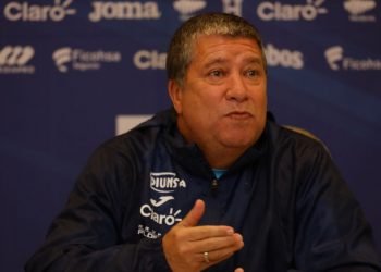 Bolillo Gómez, técnico de Honduras: «Siempre he tenido el mejor concepto de El Salvador, es un equipo técnico, dinámico»