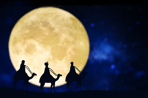 three wise men silhouette over full moon