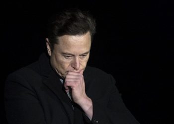 Comisión de valores de EE. UU. investiga a Elon Musk por posible uso de información privilegiada