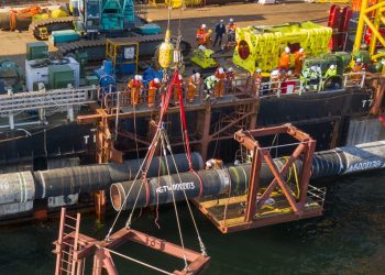 El petróleo modera su alza tras el anuncio estadounidense de sanciones a Rusia