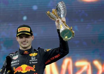 Vettel y Verstappen a favor de una anulación del Gran Premio de Rusia de F1