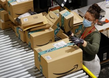 Amazon duplicó beneficios a $14,000 millones en el cuarto trimestre