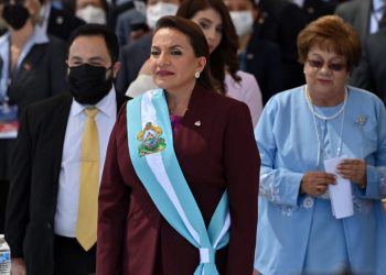 Presidenta de Honduras da positivo a COVID-19