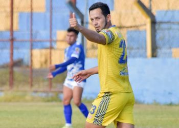 Limeño derribó la nave de Marte con marcador de 2-0 y toma un respiro en el pleito por no descender