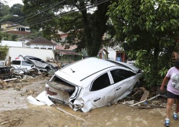 Asciende a 204 cifra de muertos por deslaves en ciudad brasileña de Petrópolis