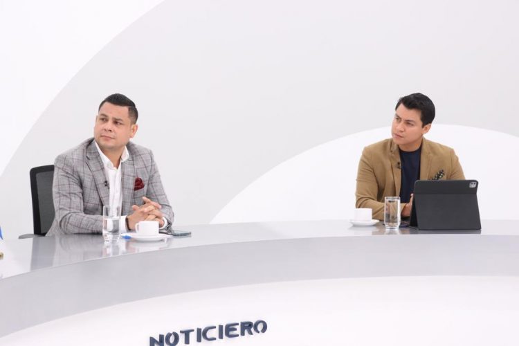 Foto: Twitter @NoticieroSLV