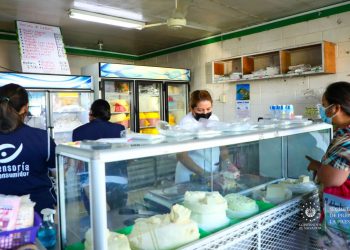 Continúa inspección de precios de productos lácteos en El Salvador