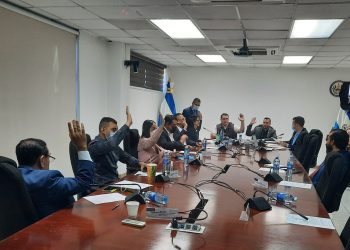 Comisión de Hacienda de Asamblea Legislativa da luz verde a crédito para censo