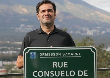 Honor para la condesa Saint-Exupéry, la amada Rosa de El Principito