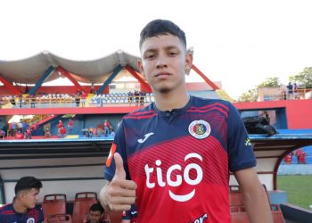 Jorge Rodríguez, entrenador fasista: «Pensamos que el reservista Rivas Sandoval puede ser un patrimonio de FAS de cara al futuro»