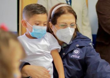 1.3 millones de estudiantes regresan a clases con protocolos de bioseguridad