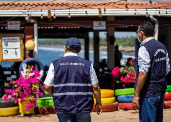 Verifican el cumplimiento de la veda por marea roja en Sonsonate