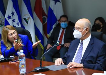 La corta memoria de quienes desfalcaron al Estado salvadoreño