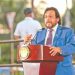 Vicepresidente Ulloa presentó libro en memoria de su padre