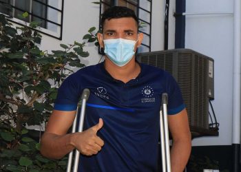 Seleccionado playero Rubén Batres recibió el alta médica