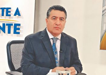 Suplente de Margarita Escobar renuncia a ARENA y prepara amparo ante Sala de lo Constitucional